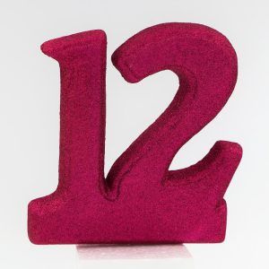 סיפרה 12 עומדת
